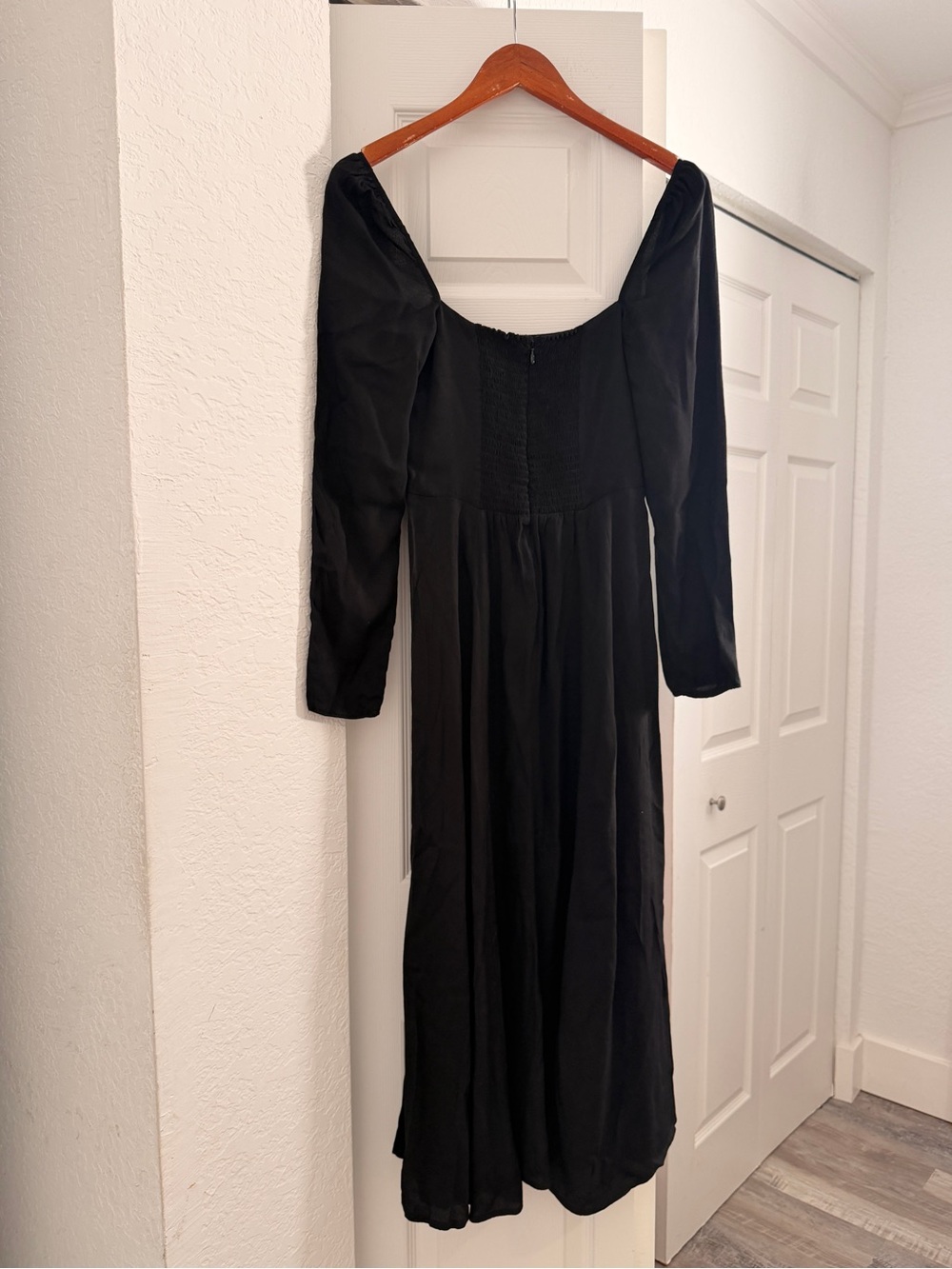Reformation Sigmund Dress In Black - Picture 4 of 8